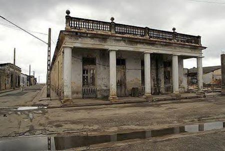 Im�genes de desolaci�n son frecuentes en toda Cuba.