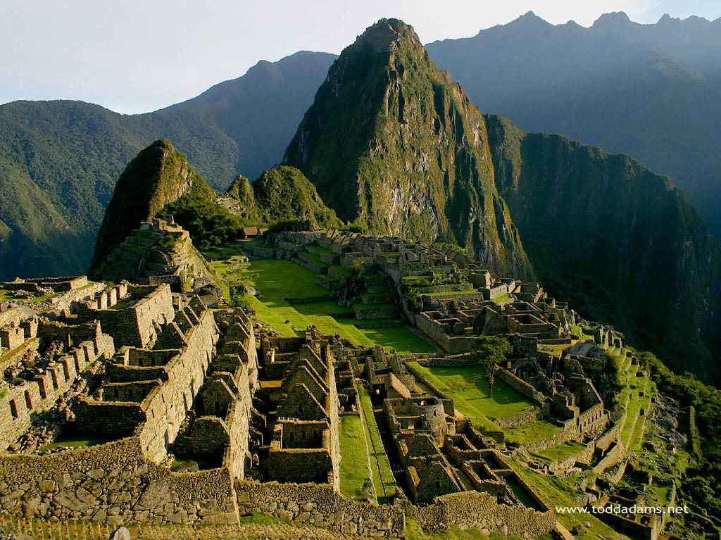 Machu Picchu, considerada una obra maestra de la arquitectura y la ingenier�a por sus peculiares caracter�sticas arquitect�nicas y paisaj�sticas.