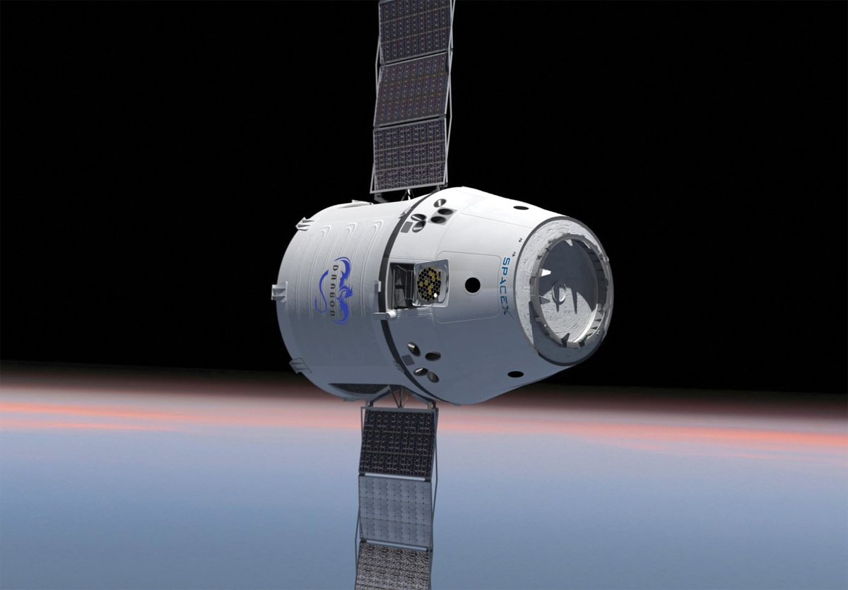 Nave Drag�n de SpaceX en el espacio