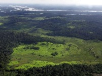 Bajo la Amazon�a existen otros r�os y cuerpos de agua