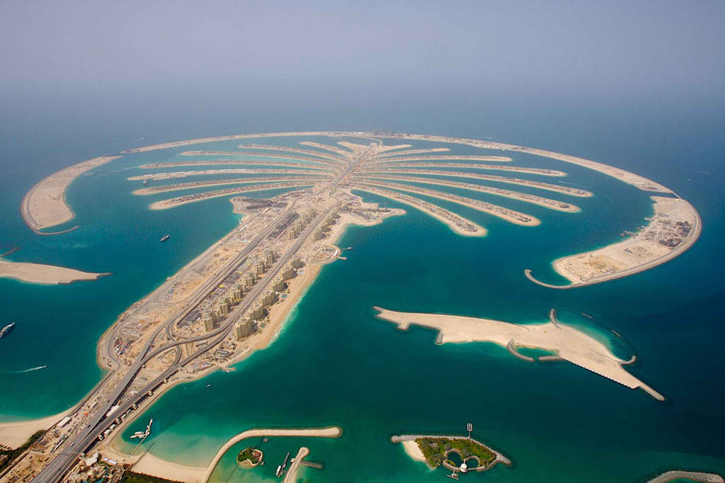 Vista a�rea del complejo Palm Jumeirah, a�n se encuentra en construcci�n pero se estima que est� conclu�do este o el siguiente a�o.