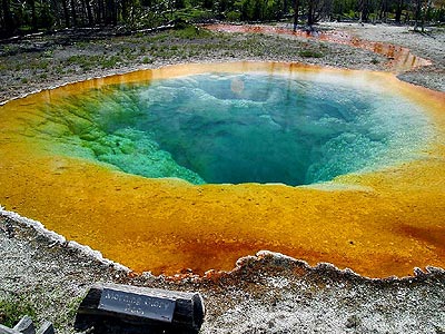 El geiser activo del complejo volc�nico de Yellowstone. Bajo el parque nacional del mismo nombre se esconde una c�mara magm�tica en crecimiento cuya siguiente erupci�n ser� seguramente devastadora.